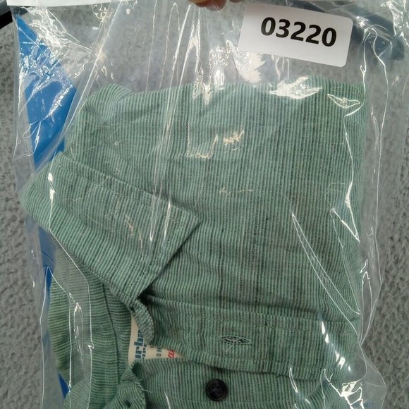 Urban Pipeline Shirt Mens Medium Green Awesomely Soft Ultimate Button‎ Up Casual - Picture 7 of 7